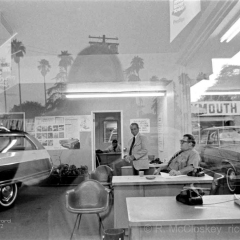 VN Blvd.-003-0A 'Dealers'