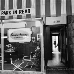 VN Blvd.-078-20 'Femmina Academy'